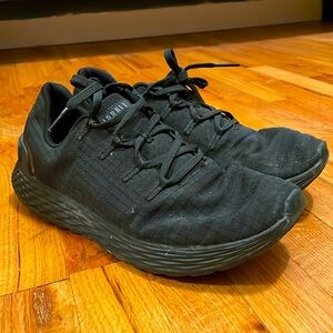 Men’s black NOBULL sneakers